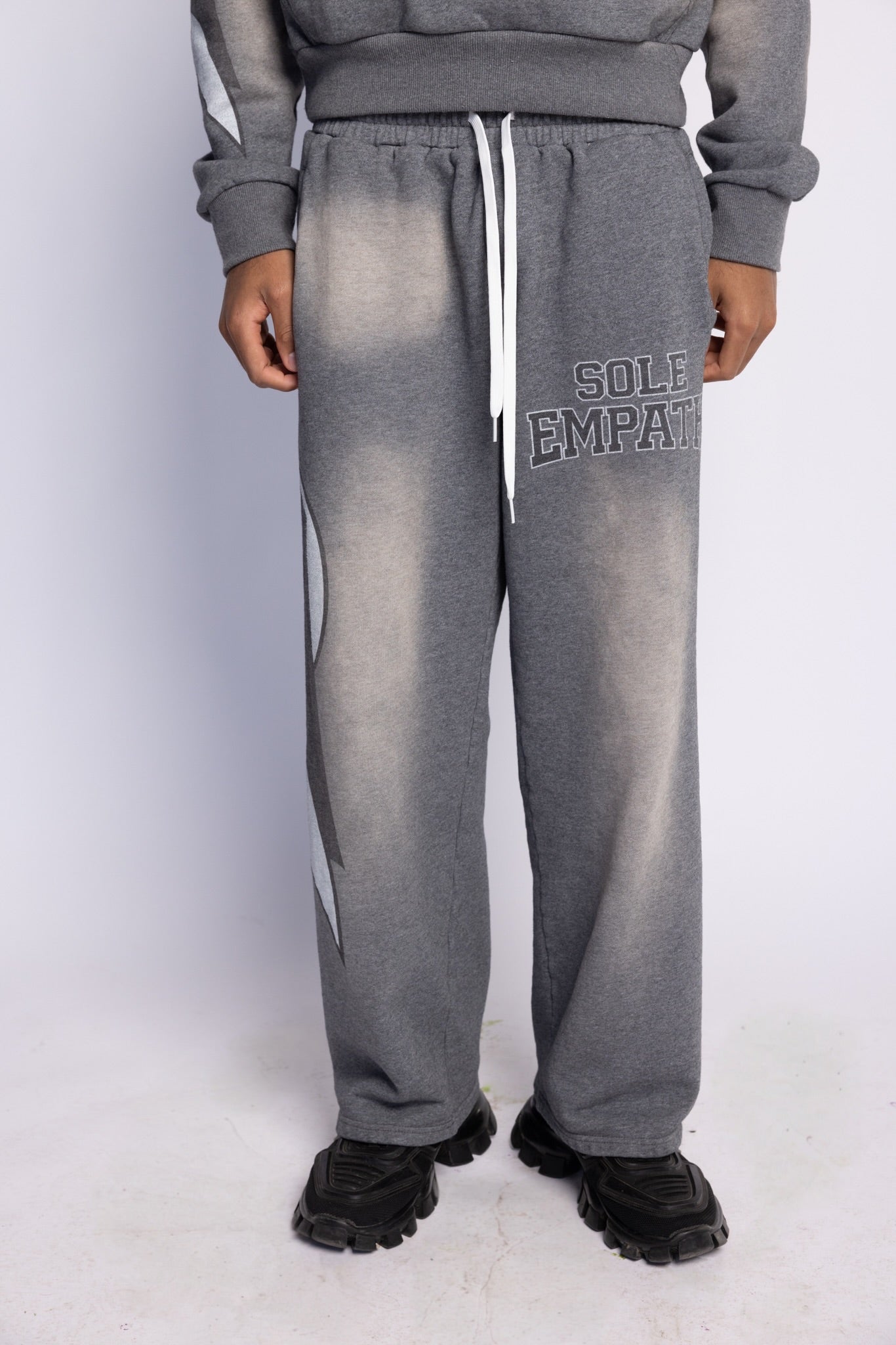 SE Grey Essential Pants